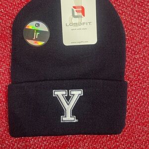 Black Yale beanie.